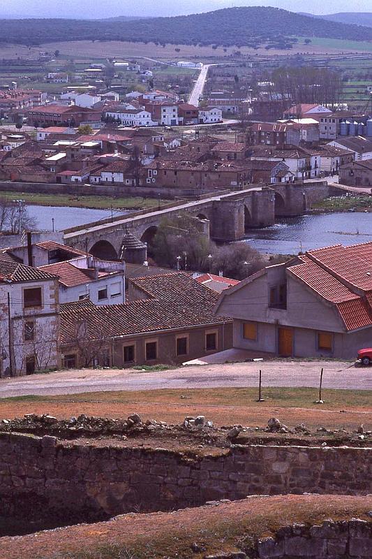 WT 2300 306-23 Spain.jpg